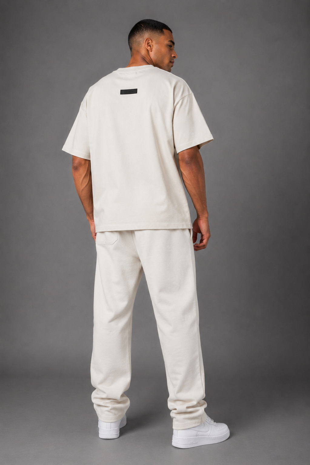 STATURE “Eminence Tee” – Vintage Cream