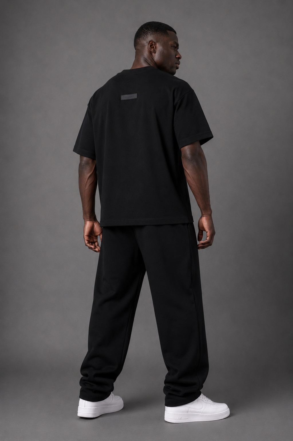 STATURE “Eminence Tee” — Black