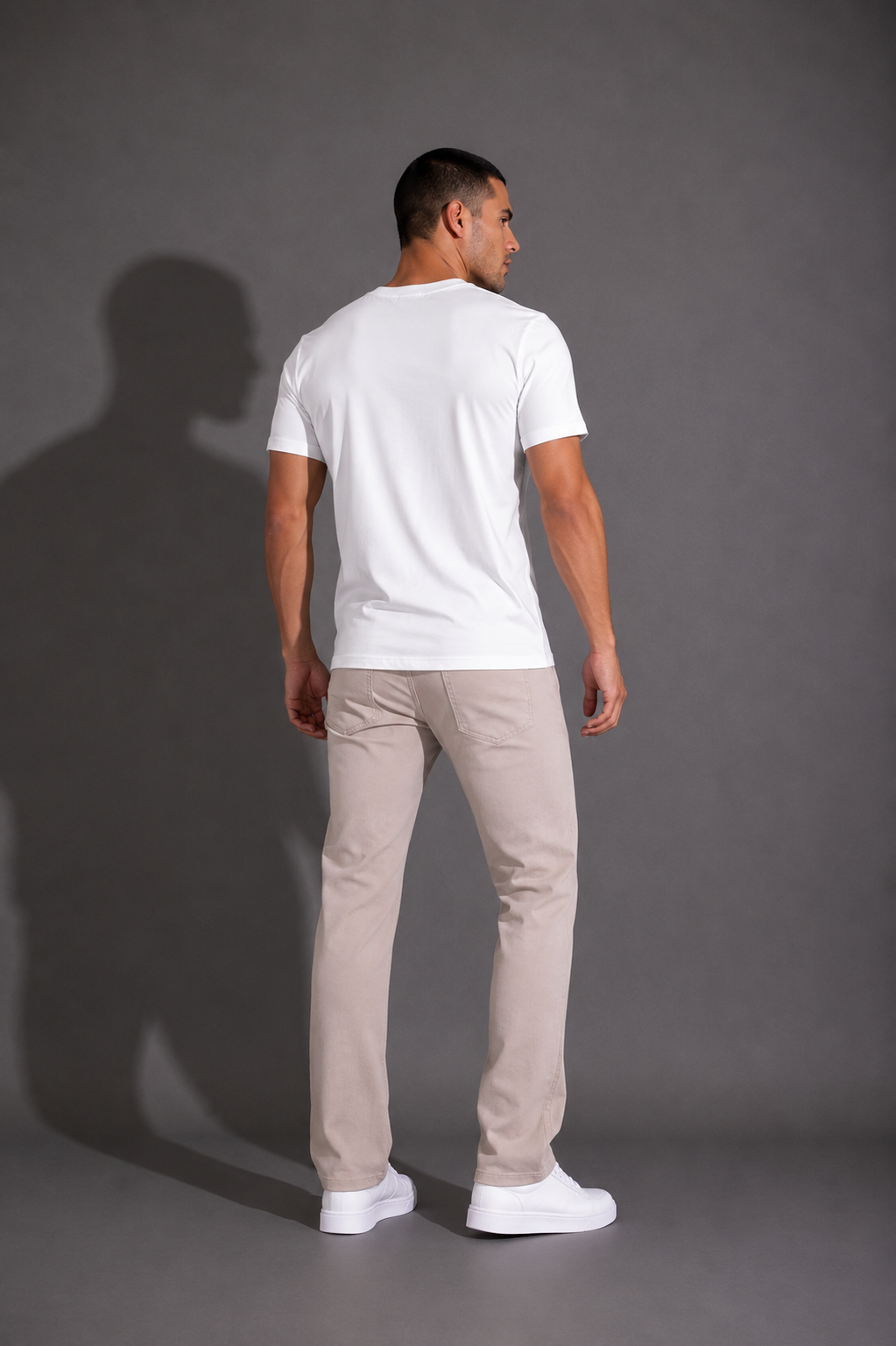 BELAMY North Bound Fitted Tee – White